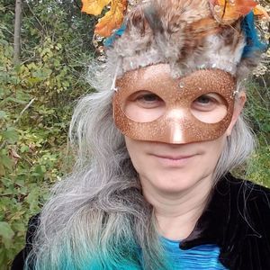 Meet your Posher, Alison